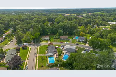 25 Hudson Road, East Brunswick Township, NJ 08816 - Photo 33