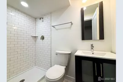438 Lawrence Street, Burlington City, NJ 08016 - Photo 9