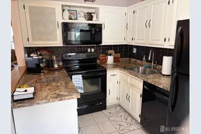 1 Maryknoll Road, Menlo Park Terrace, NJ 08840 - Photo 11