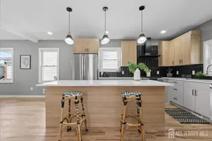 17 Atlantic St, Carteret, NJ 07008 - Photo 11