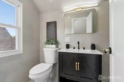 17 Atlantic Street, Carteret, NJ 07008 - Photo 31