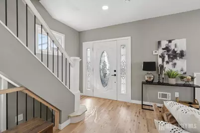 17 Atlantic Street, Carteret, NJ 07008 - Photo 5