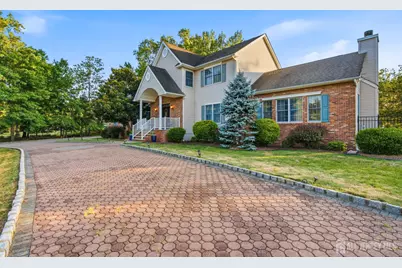 861 Garfield Avenue, Bridgewater, NJ 08807 - Photo 3
