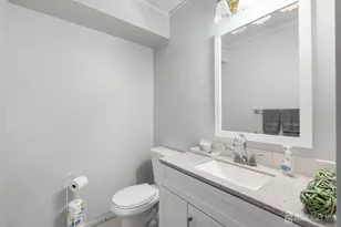 23 Gwizdak Ct, Sayreville, NJ 08872 - Photo 9