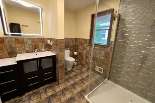 41 Harrison St, Sayreville, NJ 08872 - Photo 9