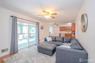 46 Lynn Ct, North Brunswick Township, NJ 08902 - Photo 13