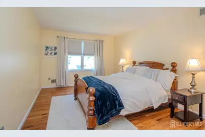 46 Lynn Court, North Brunswick Township, NJ 08902 - Photo 23