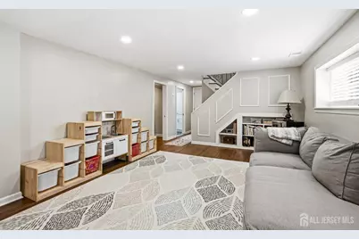 25 Merker Drive, Edison, NJ 08837 - Photo 27