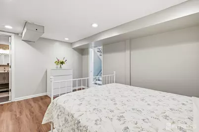 25 Merker Drive, Edison, NJ 08837 - Photo 29