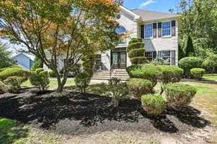 2 Verdi Rd, Monroe Township, NJ 08831 - Photo 3