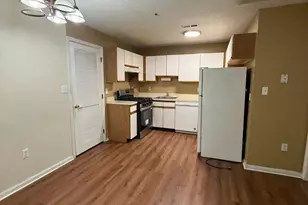 18 Guisborough Way, Edison, NJ 08820 - Photo 5