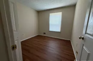 18 Guisborough Way, Edison, NJ 08820 - Photo 7