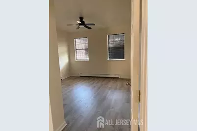 297 Sutton Street, Perth Amboy, NJ 08861 - Photo 7