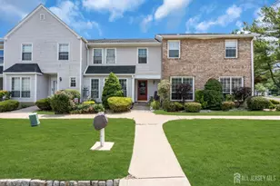 200 Franklin Pl, Marlboro Township, NJ 07751 - Photo 1