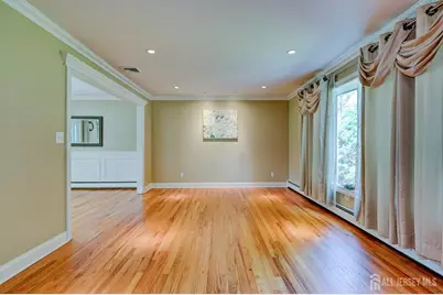 410 Stony Brook Drive, Bridgewater, NJ 08807 - Photo 7