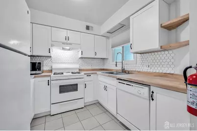 233 Spruce Court, Flemington, NJ 08822 - Photo 9