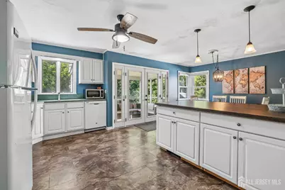 [Address not provided], South Plainfield, NJ 07080 - Photo 9