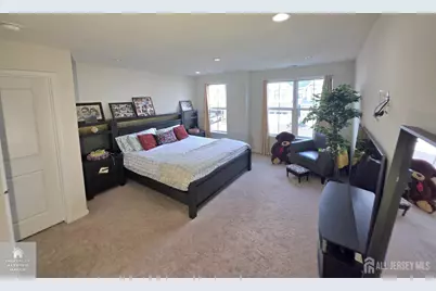 27 Wisteria Court, Monroe Township, NJ 08831 - Photo 17