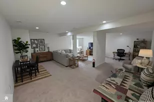 27 Wisteria Ct, Monroe Township, NJ 08831 - Photo 29