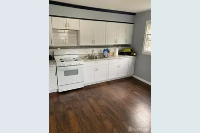 813 Lincoln Avenue #2, Manville, NJ 08835 - Photo 3