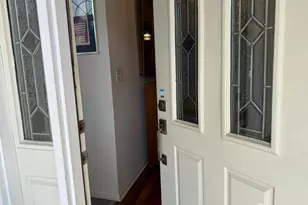 8 Wakefield Ct, Monroe Township, NJ 08831 - Photo 3