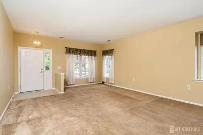 [Address not provided], Hamilton Township, NJ 08690 - Photo 7