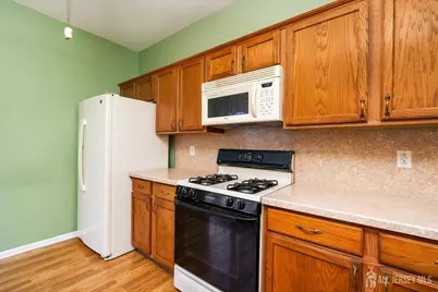 [Address not provided], Hamilton Township, NJ 08690 - Photo 11