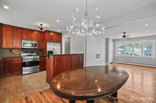 262 Wall St, Metuchen, NJ 08840 - Photo 3