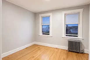 32 Edwin St, Carteret, NJ 07008 - Photo 7