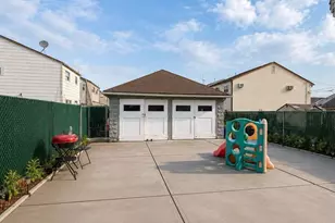 32 Edwin St, Carteret, NJ 07008 - Photo 11