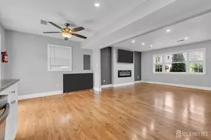 76 Clifton St, Edison, NJ 08817 - Photo 13
