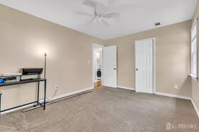 76 Clifton Street, Edison, NJ 08817 - Photo 21