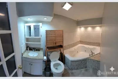 1 Poe Road, North Brunswick Township, NJ 08902 - Photo 15