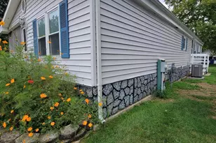 1 Poe Rd, North Brunswick Township, NJ 08902 - Photo 3