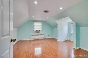 111 Sonora Ave, Iselin, NJ 08830 - Photo 23