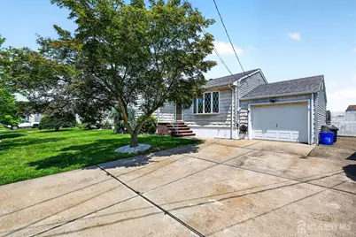 26 Charlotte Street, Carteret, NJ 07008 - Photo 3