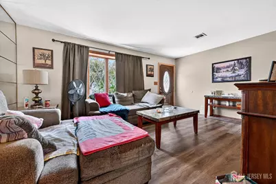 26 Charlotte Street, Carteret, NJ 07008 - Photo 7