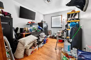 26 Charlotte St, Carteret, NJ 07008 - Photo 13