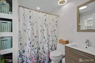 10 Arcadia Pl, Union Township, NJ 07088 - Photo 17