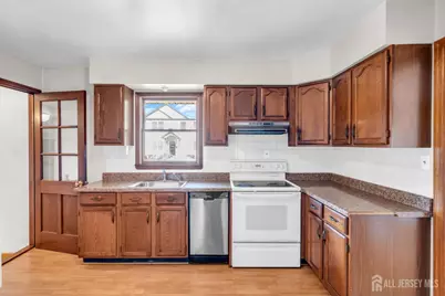 13 Burnham Road, East Brunswick Township, NJ 08816 - Photo 11