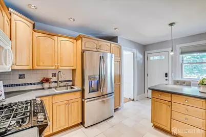 9 Lenox Street, Edison, NJ 08817 - Photo 19