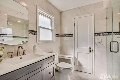 9 Lenox Street, Edison, NJ 08817 - Photo 33