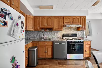 8 Kelly Street, Metuchen, NJ 08840 - Photo 7