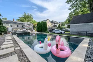 35 Gaywood Ave, Colonia, NJ 07067 - Photo 33
