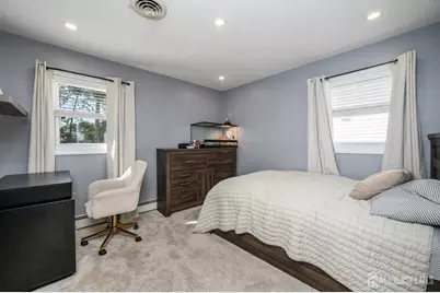 35 Gaywood Avenue, Colonia, NJ 07067 - Photo 17