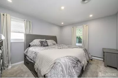 35 Gaywood Avenue, Colonia, NJ 07067 - Photo 19