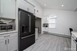 35 Gaywood Ave, Colonia, NJ 07067 - Photo 9