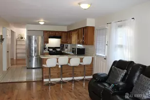 39 Independence Ct, Piscataway Township, NJ 08854 - Photo 11