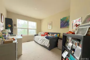 315 Birch Ct, New Brunswick, NJ 08901 - Photo 11