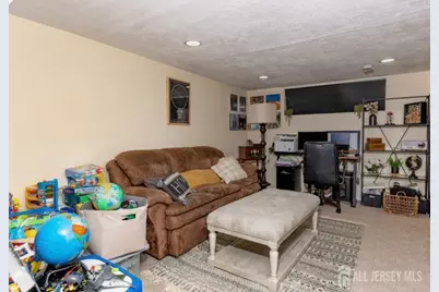 40 Lantern Lane, Sayreville, NJ 08872 - Photo 21